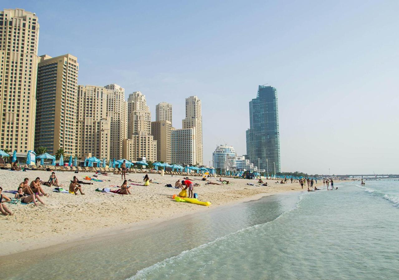 Walk To The Beach Or Enjoy The Amazing View From The Balcony Appartement Dubai Buitenkant foto
